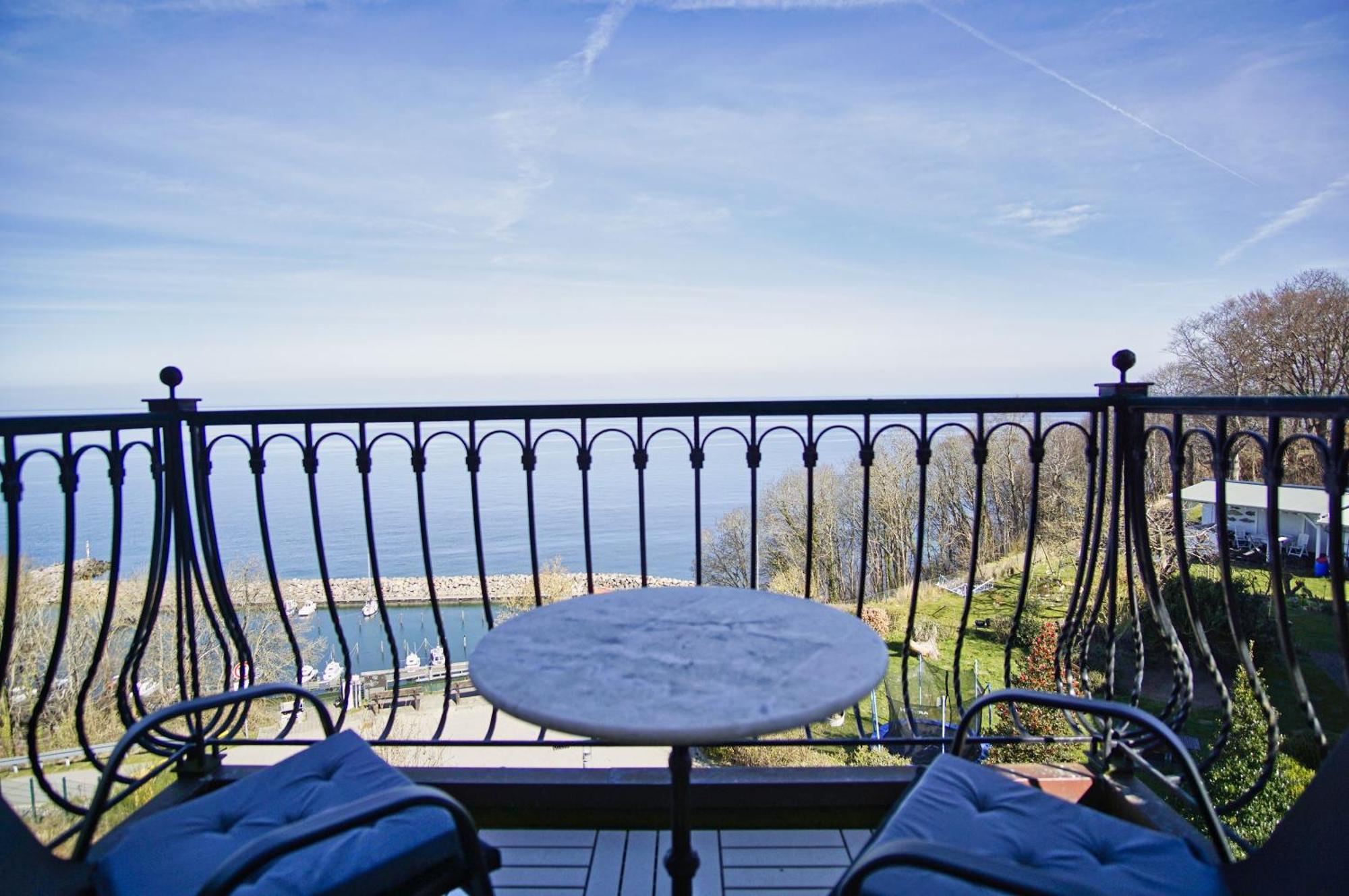 Ferienwohnung Mit Traumhaftem Meerblick - Haus Am Meer Fewo 11 Lohme Buitenkant foto