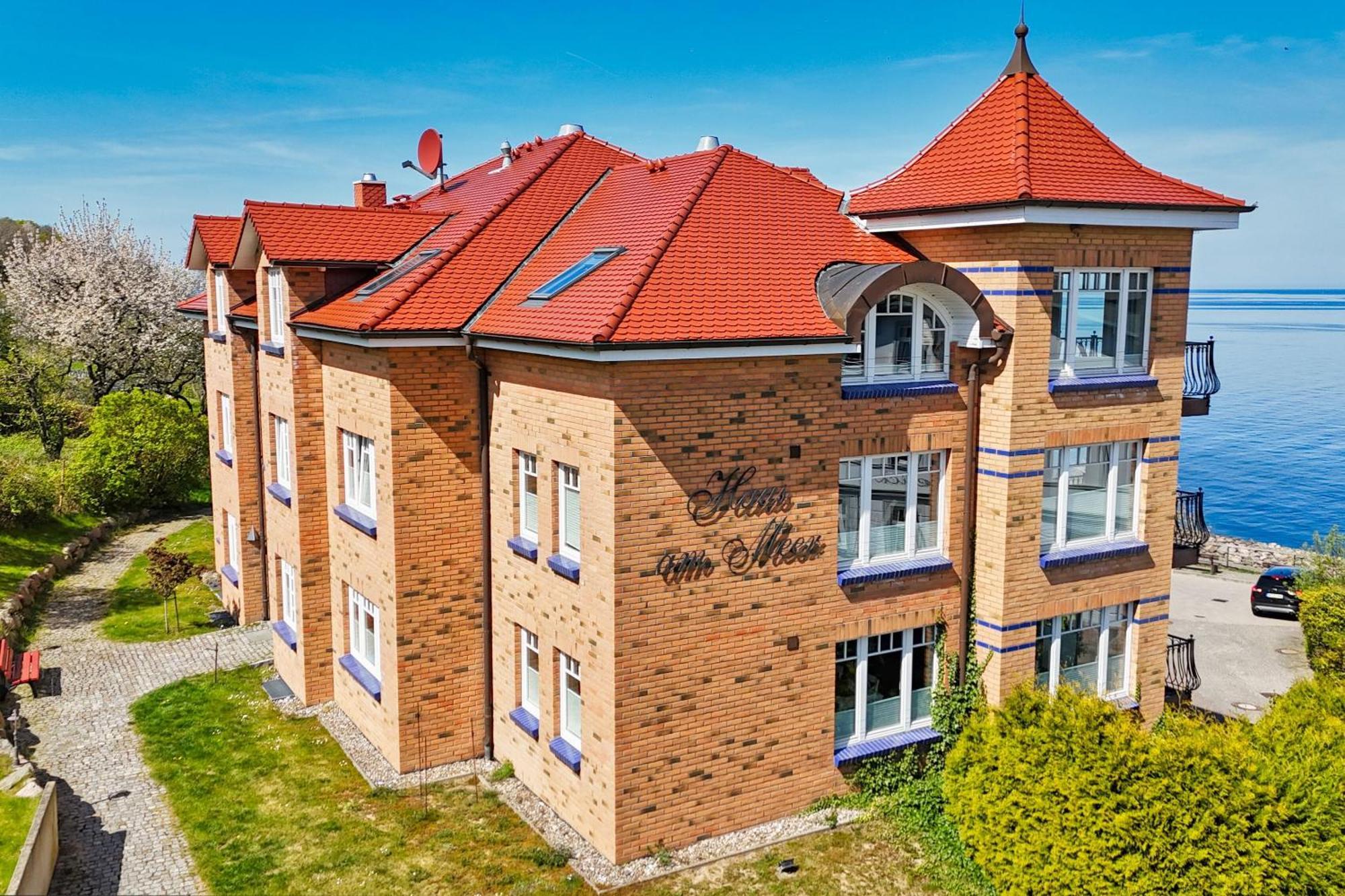 Ferienwohnung Mit Traumhaftem Meerblick - Haus Am Meer Fewo 11 Lohme Buitenkant foto